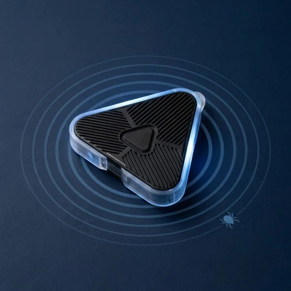 Pulse emitting a wide-band ultrasonic field that radiates ~10 feet to keep ticks away